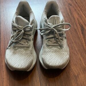 Asics light green Running Shoes